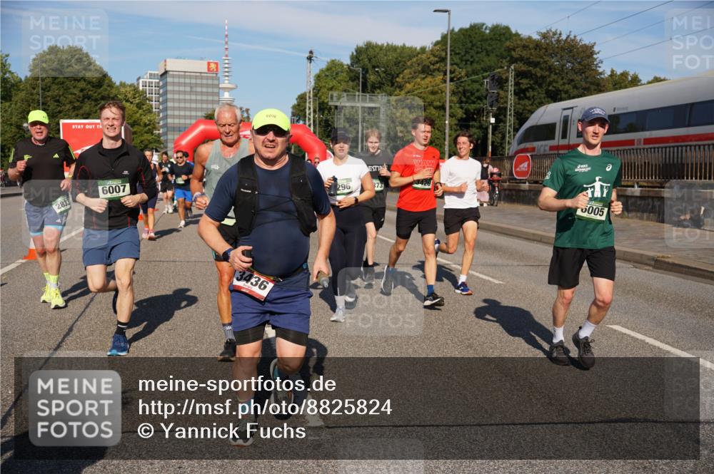 07.09.2025 - BARMER Alsterlauf Yannick Fuchs http://msf.ph/oto/8825824 07.09.2025 10:00:40 Laufen 2833, 6007, 3436, 296, 373, 3420, 6005 meine-sportfotos.de
