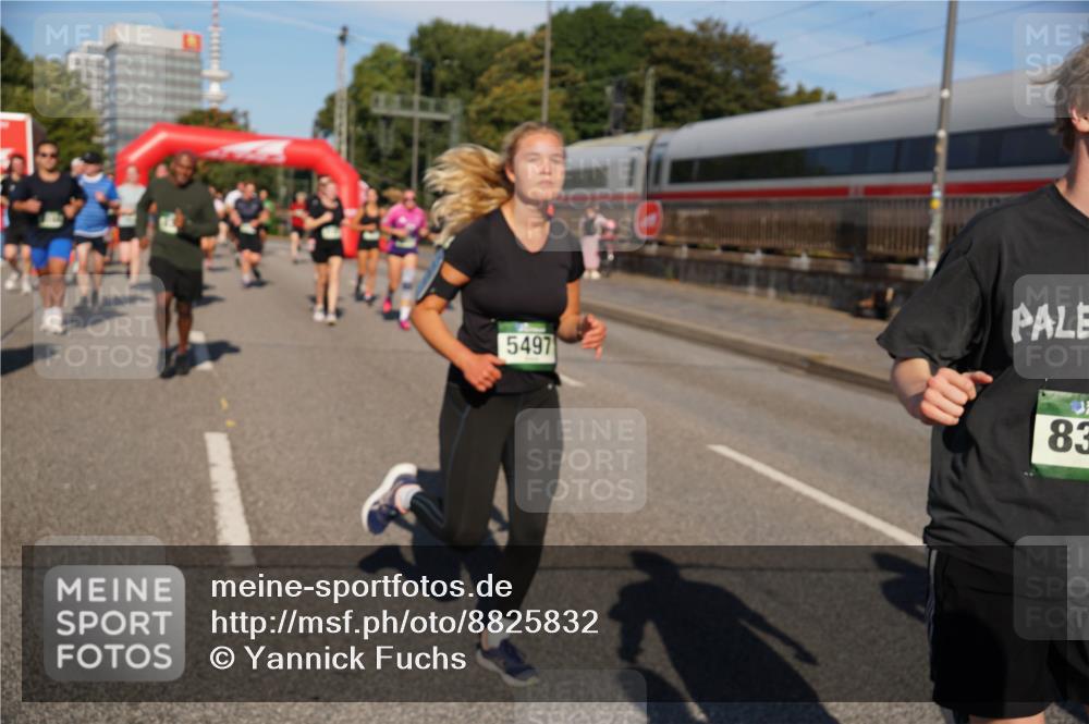 07.09.2025 - BARMER Alsterlauf Yannick Fuchs http://msf.ph/oto/8825832 07.09.2025 10:00:42 Laufen 5497, 83 meine-sportfotos.de