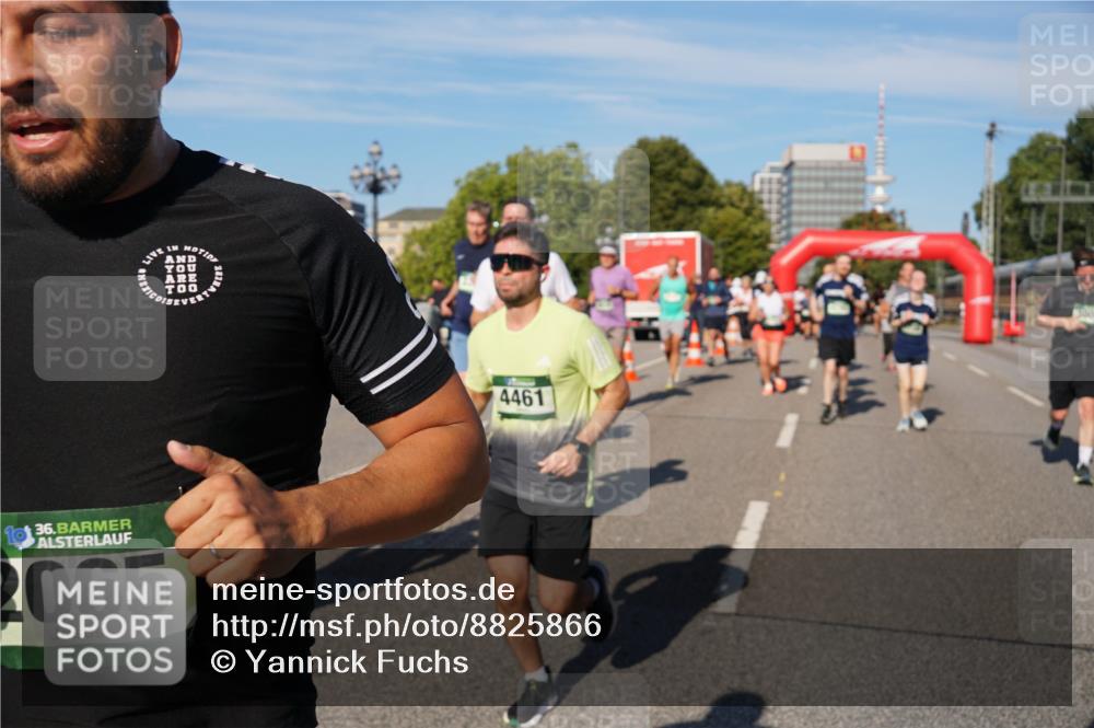07.09.2025 - BARMER Alsterlauf Yannick Fuchs http://msf.ph/oto/8825866 07.09.2025 10:00:53 Laufen 1036, 2065, 4461, 300 meine-sportfotos.de