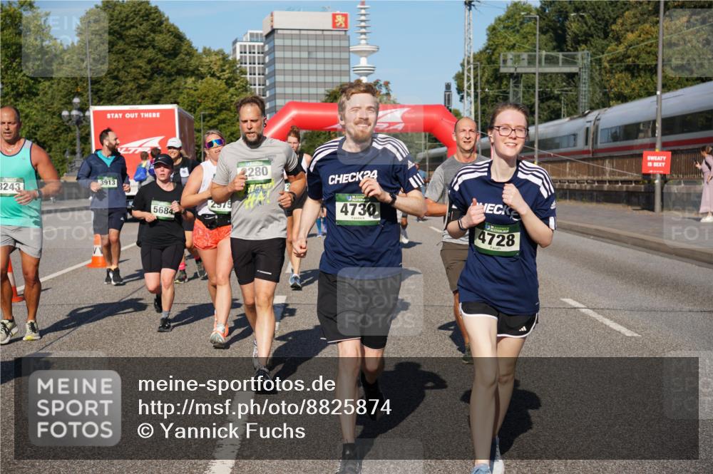 07.09.2025 - BARMER Alsterlauf Yannick Fuchs http://msf.ph/oto/8825874 07.09.2025 10:00:56 Laufen 3243, 3913, 5684, 2975, 2280, 24, 4730, 4728 meine-sportfotos.de