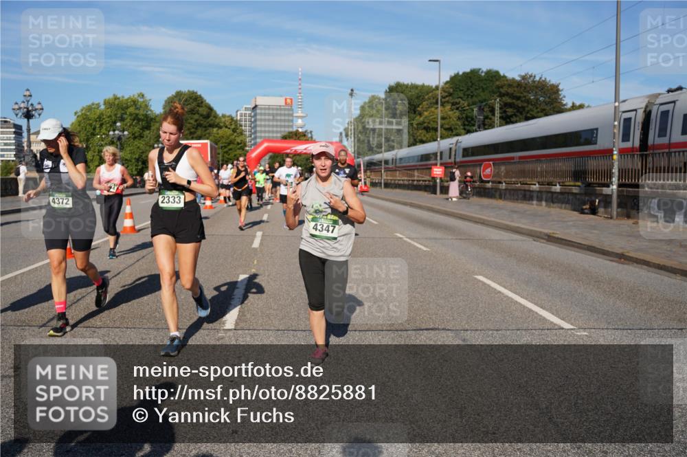 07.09.2025 - BARMER Alsterlauf Yannick Fuchs http://msf.ph/oto/8825881 07.09.2025 10:00:59 Laufen 4, 4372, 2333, 4347 meine-sportfotos.de
