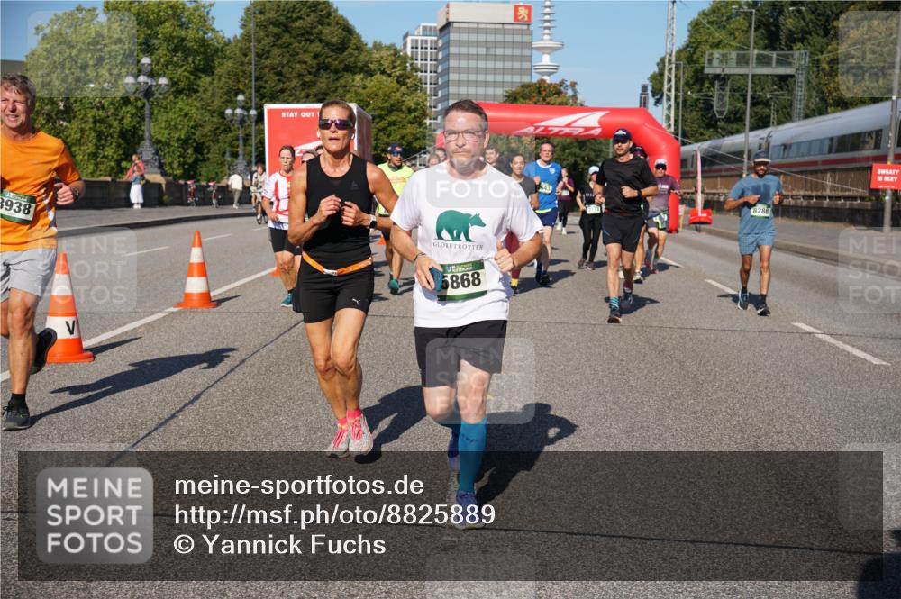 07.09.2025 - BARMER Alsterlauf Yannick Fuchs http://msf.ph/oto/8825889 07.09.2025 10:01:02 Laufen 3938, 1, 5868, 8288 meine-sportfotos.de