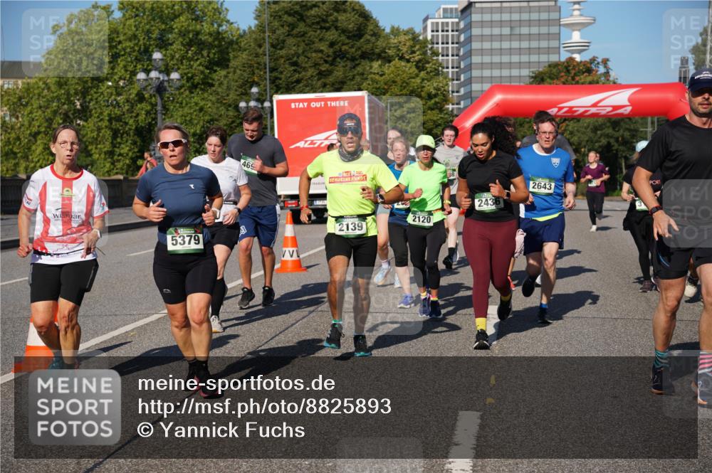 07.09.2025 - BARMER Alsterlauf Yannick Fuchs http://msf.ph/oto/8825893 07.09.2025 10:01:04 Laufen 5379, 469, 2139, 2436, 2120, 2643 meine-sportfotos.de