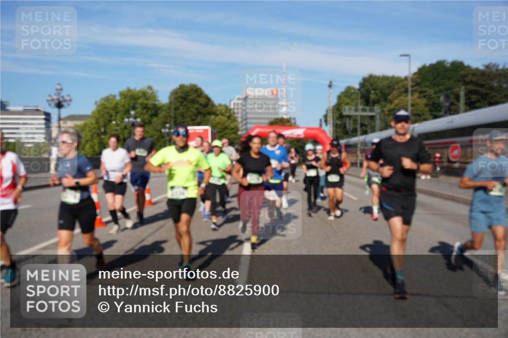 07.09.2025 - BARMER Alsterlauf Yannick Fuchs http://msf.ph/oto/8825900 07.09.2025 10:01:05 Laufen  meine-sportfotos.de