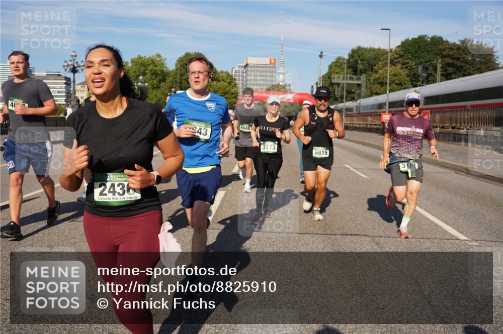 07.09.2025 - BARMER Alsterlauf Yannick Fuchs http://msf.ph/oto/8825910 07.09.2025 10:01:07 Laufen 36, 2436, 50, 43, 4648, 3173, 5815 meine-sportfotos.de