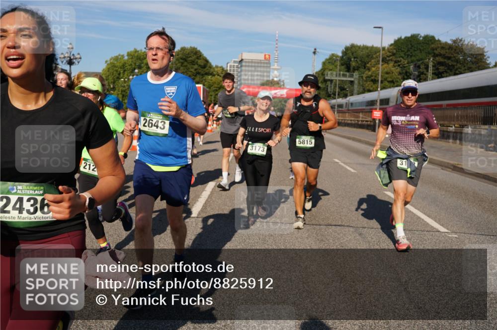 07.09.2025 - BARMER Alsterlauf Yannick Fuchs http://msf.ph/oto/8825912 07.09.2025 10:01:07 Laufen 36, 2436, 212, 70, 3, 2643, 3173, 5815, 31 meine-sportfotos.de