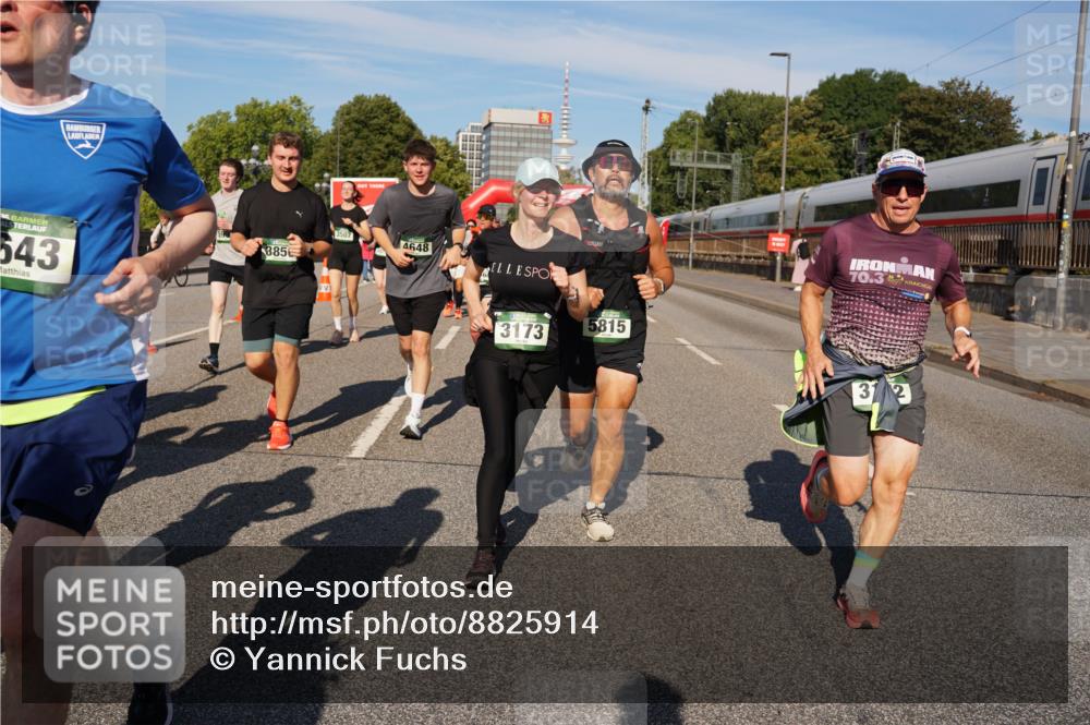 07.09.2025 - BARMER Alsterlauf Yannick Fuchs http://msf.ph/oto/8825914 07.09.2025 10:01:08 Laufen 543, 385, 3507, 4648, 3173, 5815, 70, 3, 3, 2 meine-sportfotos.de