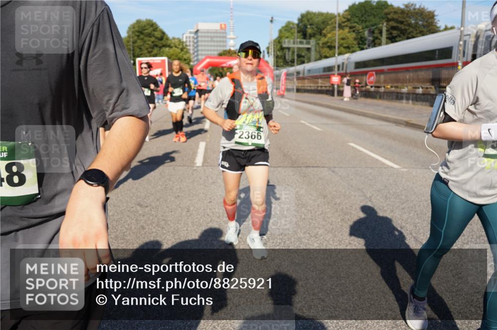 07.09.2025 - BARMER Alsterlauf Yannick Fuchs http://msf.ph/oto/8825921 07.09.2025 10:01:10 Laufen 8, 2366 meine-sportfotos.de