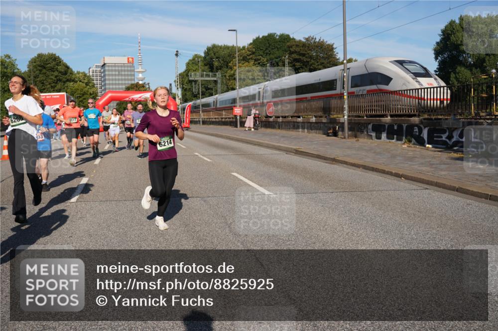 07.09.2025 - BARMER Alsterlauf Yannick Fuchs http://msf.ph/oto/8825925 07.09.2025 10:01:12 Laufen 6265, 1513, 5571, 6214 meine-sportfotos.de