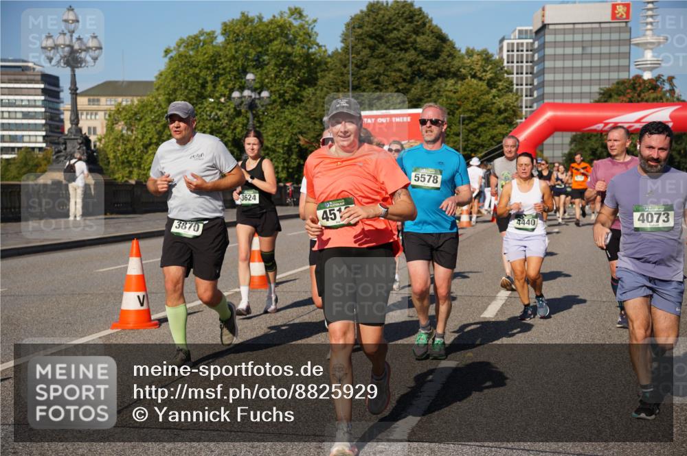07.09.2025 - BARMER Alsterlauf Yannick Fuchs http://msf.ph/oto/8825929 07.09.2025 10:01:14 Laufen 3870, 3624, 45, 5578, 4073, 4440 meine-sportfotos.de