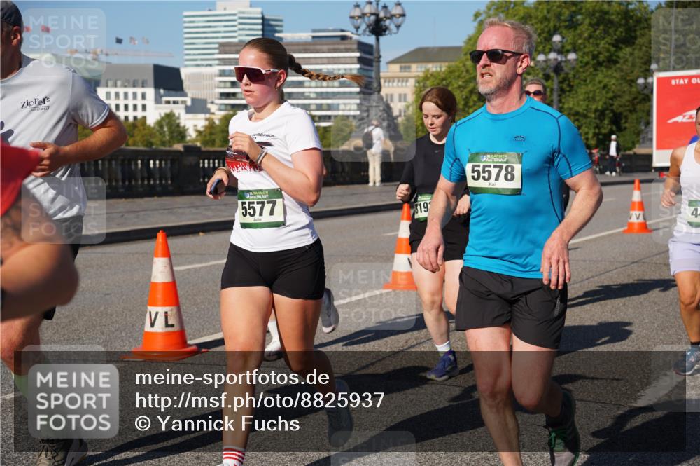 07.09.2025 - BARMER Alsterlauf Yannick Fuchs http://msf.ph/oto/8825937 07.09.2025 10:01:16 Laufen 5577, 19, 36, 5578, 4 meine-sportfotos.de