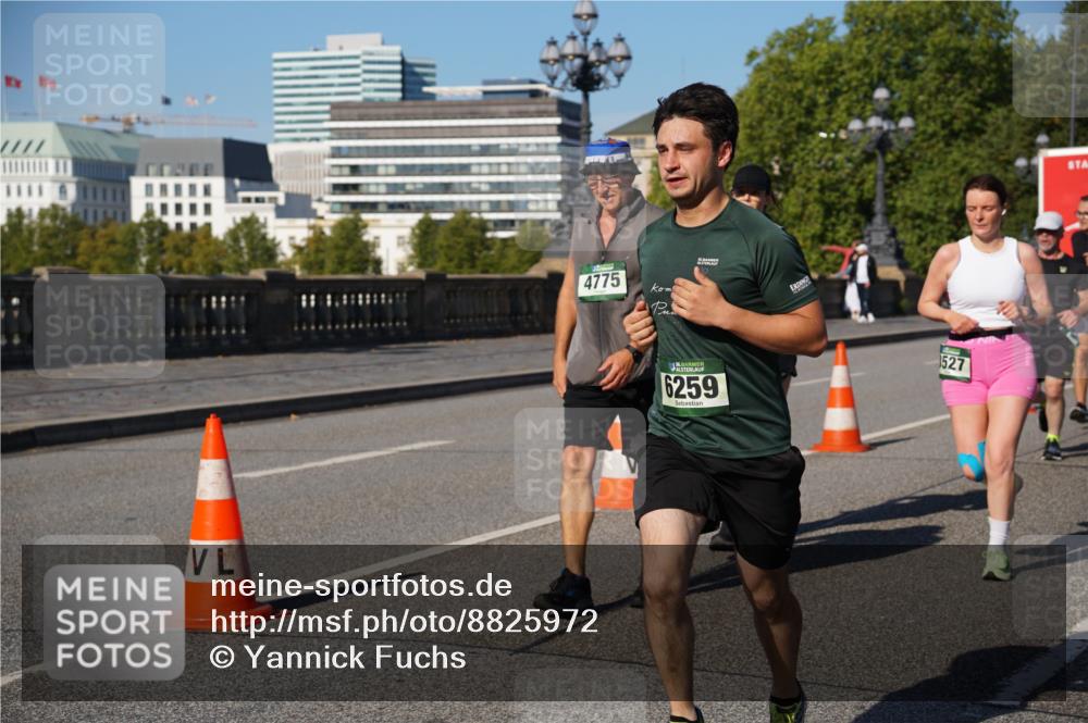 07.09.2025 - BARMER Alsterlauf Yannick Fuchs http://msf.ph/oto/8825972 07.09.2025 10:01:29 Laufen 4775, 6259, 527 meine-sportfotos.de
