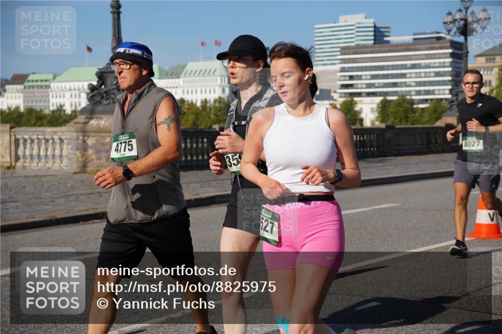 07.09.2025 - BARMER Alsterlauf Yannick Fuchs http://msf.ph/oto/8825975 07.09.2025 10:01:31 Laufen 4775, 35, 27, 8027 meine-sportfotos.de
