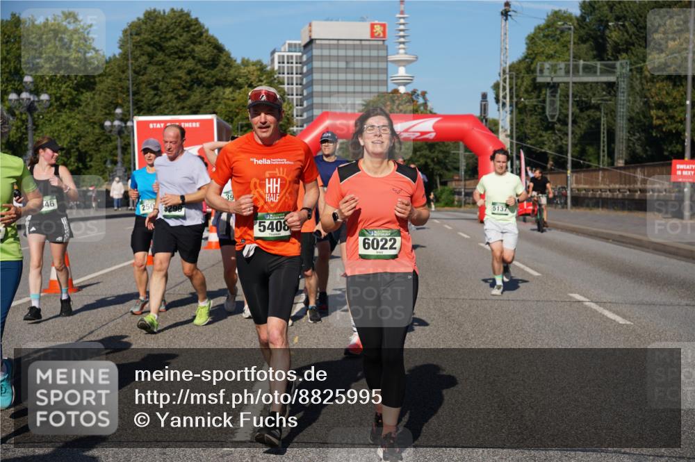 07.09.2025 - BARMER Alsterlauf Yannick Fuchs http://msf.ph/oto/8825995 07.09.2025 10:01:38 Laufen 46, 250, 39, 30, 5408, 6022, 5137 meine-sportfotos.de