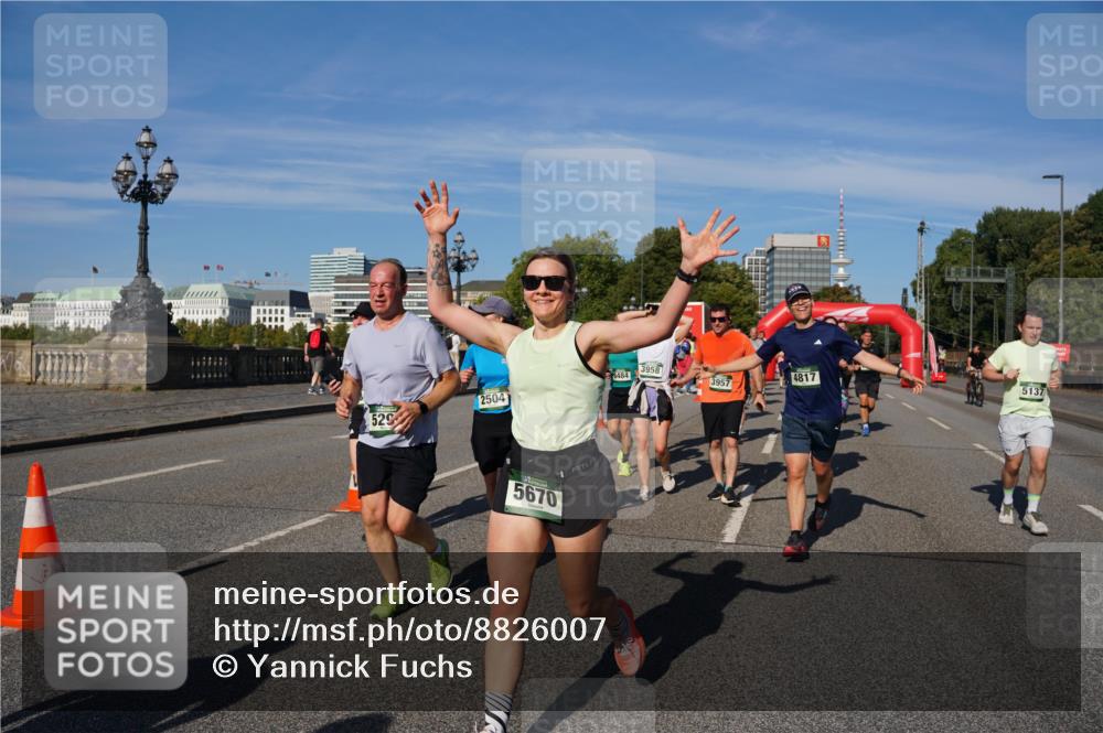 07.09.2025 - BARMER Alsterlauf Yannick Fuchs http://msf.ph/oto/8826007 07.09.2025 10:01:40 Laufen 3958, 8484, 4817, 3957, 2504, 5137, 529, 5670 meine-sportfotos.de