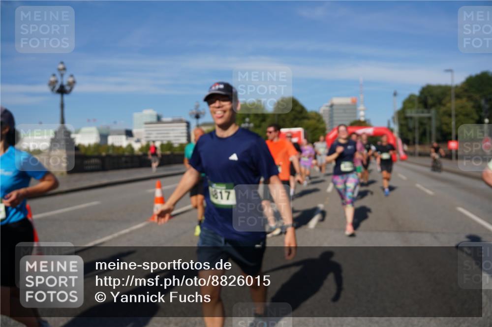 07.09.2025 - BARMER Alsterlauf Yannick Fuchs http://msf.ph/oto/8826015 07.09.2025 10:01:41 Laufen 817 meine-sportfotos.de