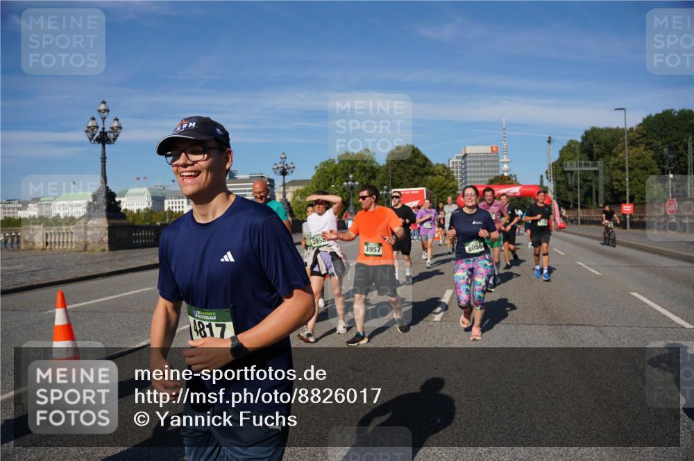 07.09.2025 - BARMER Alsterlauf Yannick Fuchs http://msf.ph/oto/8826017 07.09.2025 10:01:42 Laufen 4817, 3958, 3957, 8056 meine-sportfotos.de