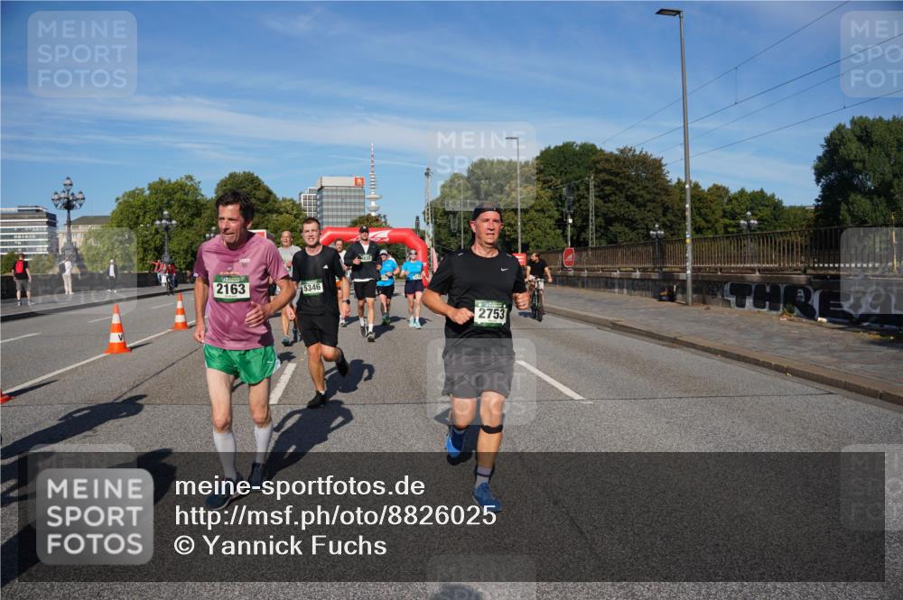 07.09.2025 - BARMER Alsterlauf Yannick Fuchs http://msf.ph/oto/8826025 07.09.2025 10:01:44 Laufen 2163, 5346, 2753 meine-sportfotos.de