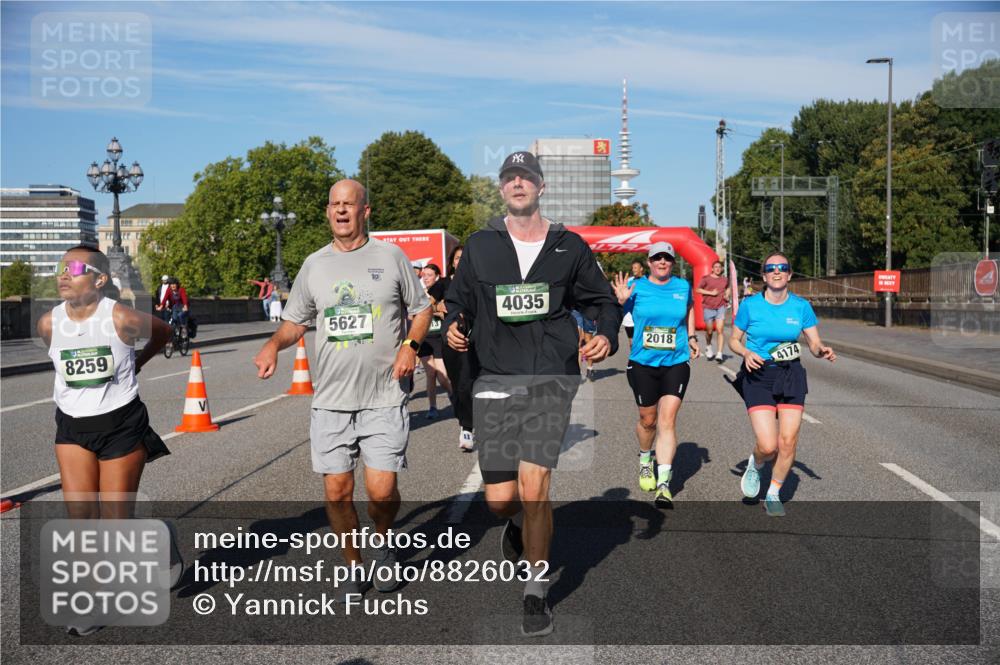 07.09.2025 - BARMER Alsterlauf Yannick Fuchs http://msf.ph/oto/8826032 07.09.2025 10:01:46 Laufen 8259, 5627, 10, 4035, 2018, 4174 meine-sportfotos.de