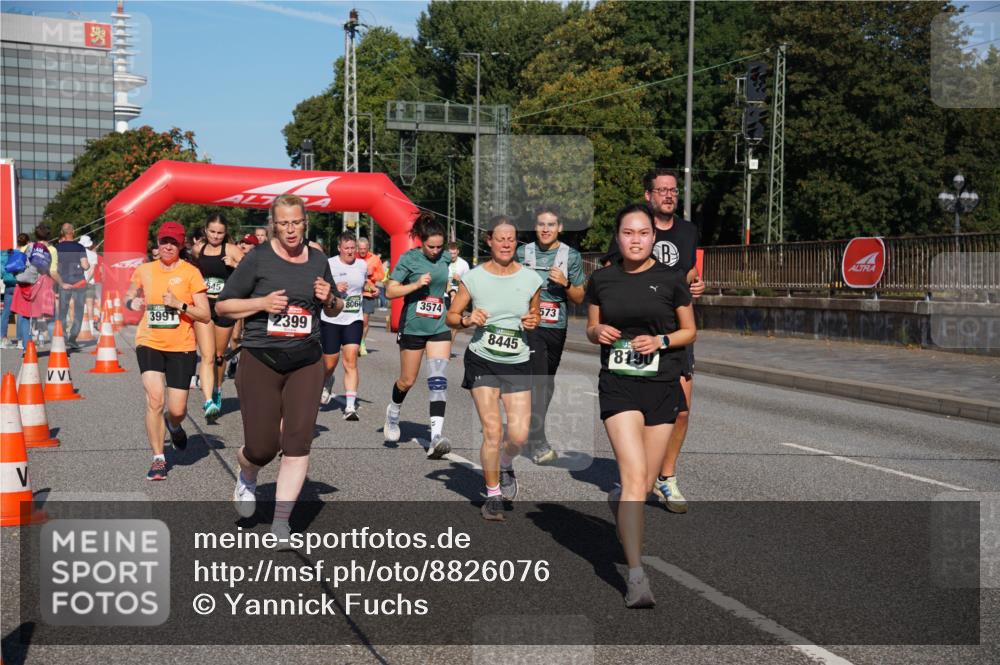 07.09.2025 - BARMER Alsterlauf Yannick Fuchs http://msf.ph/oto/8826076 07.09.2025 10:02:04 Laufen 3991, 545, 8064, 3574, 2399, 8445, 573, 8190 meine-sportfotos.de