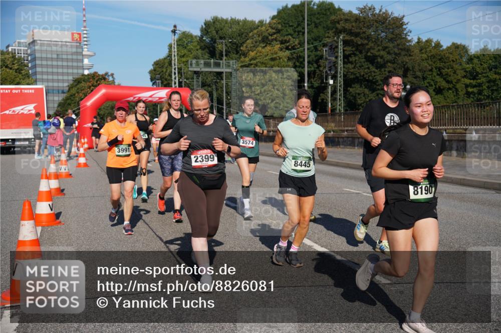07.09.2025 - BARMER Alsterlauf Yannick Fuchs http://msf.ph/oto/8826081 07.09.2025 10:02:05 Laufen 3991, 2399, 3574, 8445, 30, 8190 meine-sportfotos.de