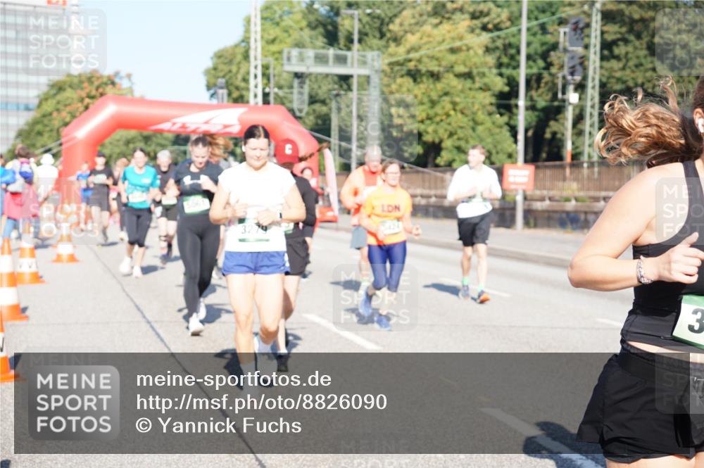07.09.2025 - BARMER Alsterlauf Yannick Fuchs http://msf.ph/oto/8826090 07.09.2025 10:02:08 Laufen 3 meine-sportfotos.de