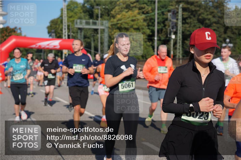 07.09.2025 - BARMER Alsterlauf Yannick Fuchs http://msf.ph/oto/8826098 07.09.2025 10:02:10 Laufen 8645, 402, 5061, 8184, 8023 meine-sportfotos.de