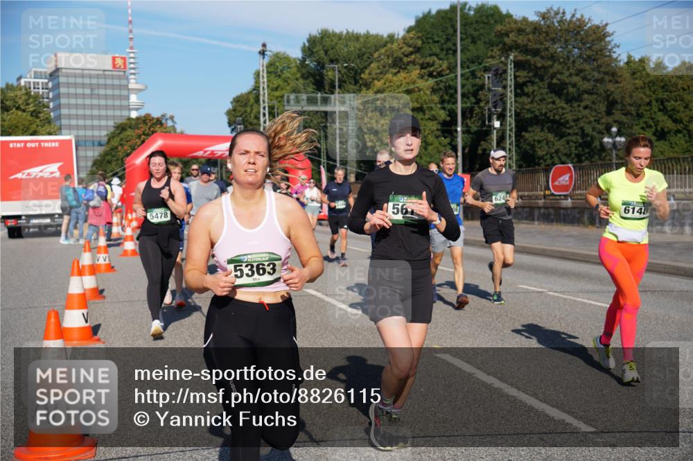 07.09.2025 - BARMER Alsterlauf Yannick Fuchs http://msf.ph/oto/8826115 07.09.2025 10:02:16 Laufen 5478, 35, 5363, 156, 6245, 6148 meine-sportfotos.de