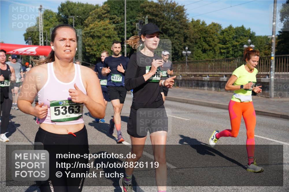 07.09.2025 - BARMER Alsterlauf Yannick Fuchs http://msf.ph/oto/8826119 07.09.2025 10:02:16 Laufen 5478, 36, 5363, 5762, 6327, 16 meine-sportfotos.de
