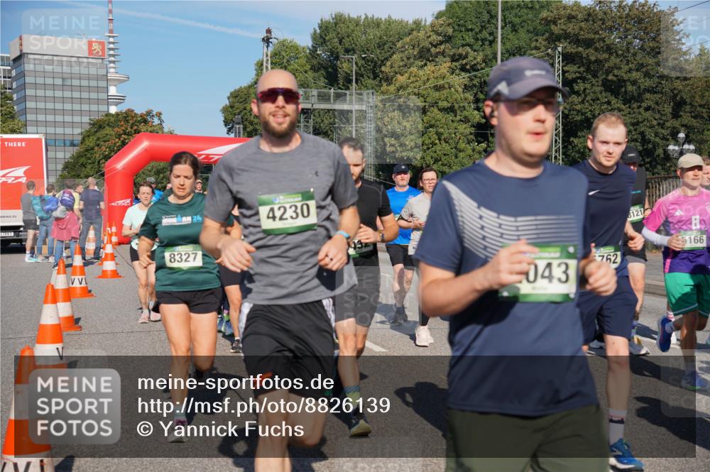 07.09.2025 - BARMER Alsterlauf Yannick Fuchs http://msf.ph/oto/8826139 07.09.2025 10:02:23 Laufen 8327, 4230, 762, 043, 6121, 5166 meine-sportfotos.de