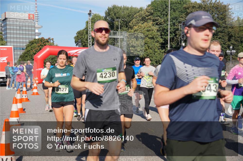07.09.2025 - BARMER Alsterlauf Yannick Fuchs http://msf.ph/oto/8826140 07.09.2025 10:02:23 Laufen 1, 8327, 4230, 2277, 343 meine-sportfotos.de