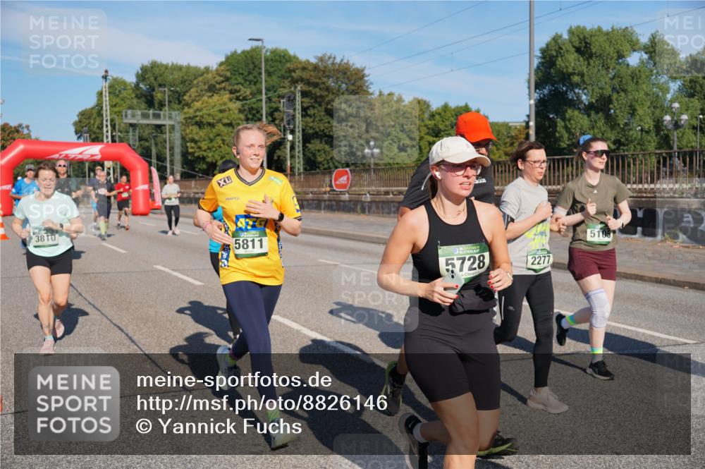 07.09.2025 - BARMER Alsterlauf Yannick Fuchs http://msf.ph/oto/8826146 07.09.2025 10:02:25 Laufen 3810, 5811, 36, 5728, 2277, 5105 meine-sportfotos.de