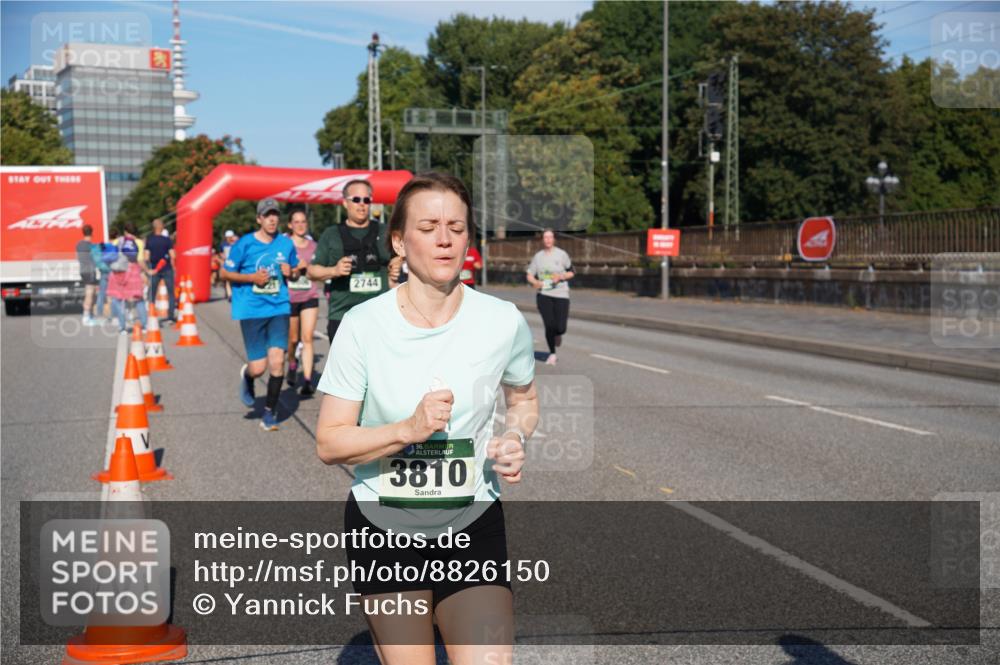 07.09.2025 - BARMER Alsterlauf Yannick Fuchs http://msf.ph/oto/8826150 07.09.2025 10:02:27 Laufen 2744, 36, 3810 meine-sportfotos.de