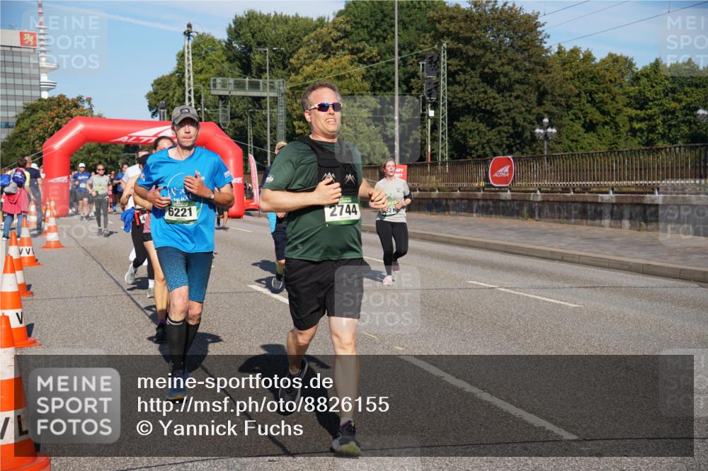 07.09.2025 - BARMER Alsterlauf Yannick Fuchs http://msf.ph/oto/8826155 07.09.2025 10:02:29 Laufen 4, 6221, 2744 meine-sportfotos.de