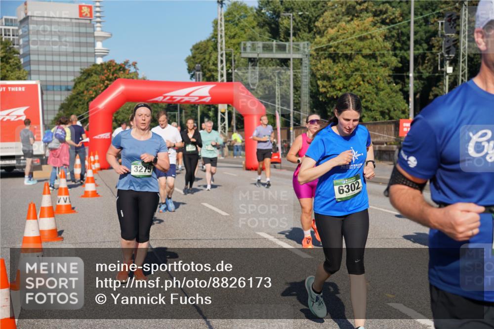 07.09.2025 - BARMER Alsterlauf Yannick Fuchs http://msf.ph/oto/8826173 07.09.2025 10:02:41 Laufen 3275, 83, 561380, 6302 meine-sportfotos.de