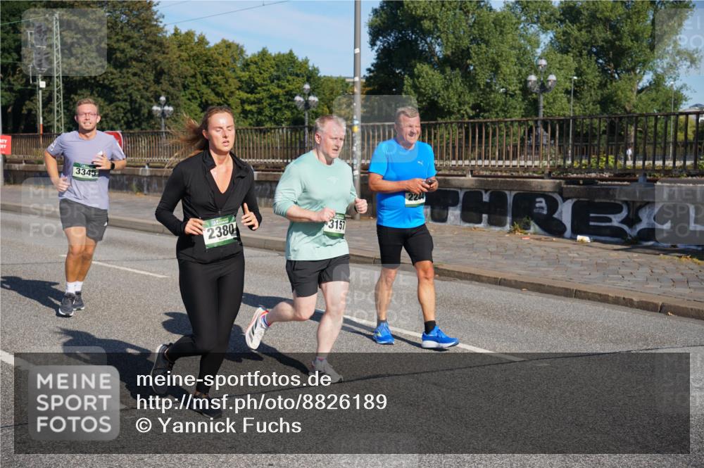 07.09.2025 - BARMER Alsterlauf Yannick Fuchs http://msf.ph/oto/8826189 07.09.2025 10:02:48 Laufen 3345, 2380, 3157, 2244 meine-sportfotos.de