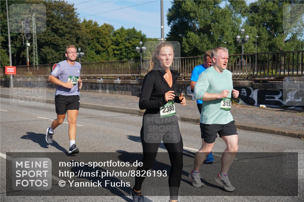 07.09.2025 - BARMER Alsterlauf Yannick Fuchs http://msf.ph/oto/8826193 07.09.2025 10:02:48 Laufen 3345, 2380, 3157 meine-sportfotos.de