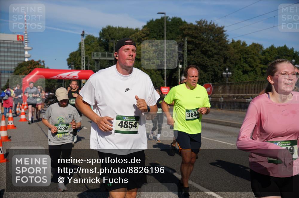 07.09.2025 - BARMER Alsterlauf Yannick Fuchs http://msf.ph/oto/8826196 07.09.2025 10:02:53 Laufen 3439, 246, 8, 156, 4854, 3804, 36, 19 meine-sportfotos.de
