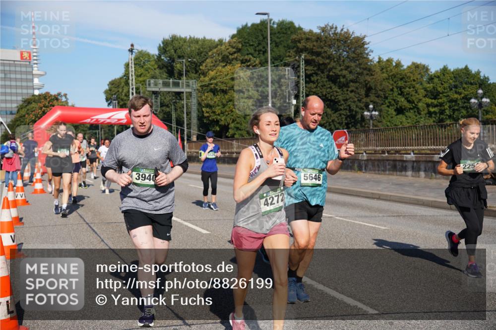 07.09.2025 - BARMER Alsterlauf Yannick Fuchs http://msf.ph/oto/8826199 07.09.2025 10:02:59 Laufen 3940, 5526, 4272, 5646, 225 meine-sportfotos.de