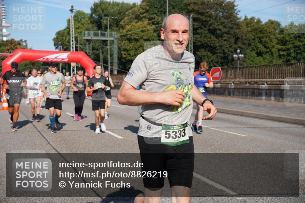 07.09.2025 - BARMER Alsterlauf Yannick Fuchs http://msf.ph/oto/8826219 07.09.2025 10:03:07 Laufen 263, 761, 36, 5333, 591 meine-sportfotos.de