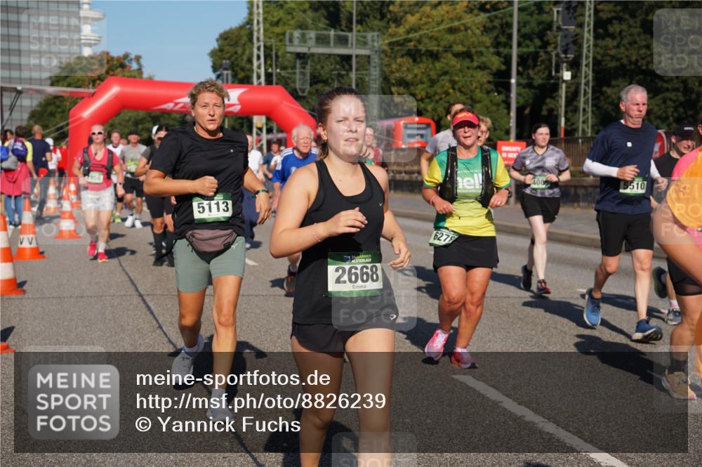 07.09.2025 - BARMER Alsterlauf Yannick Fuchs http://msf.ph/oto/8826239 07.09.2025 10:03:14 Laufen 1959, 5113, 36, 2668, 6279, 4089, 5510 meine-sportfotos.de