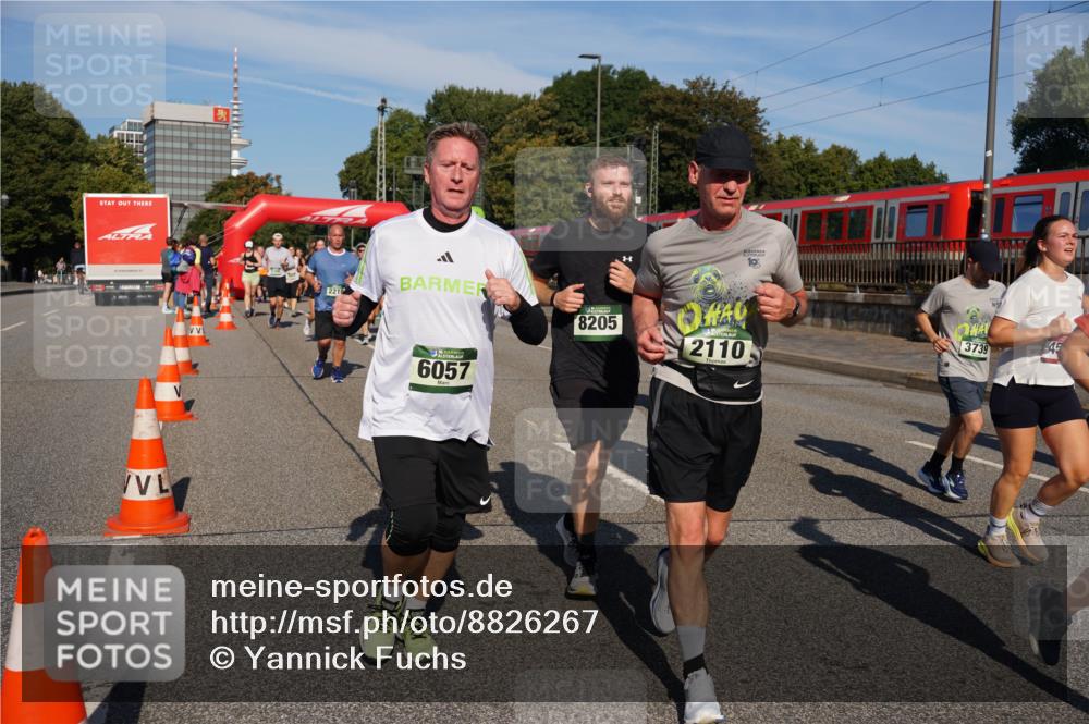 07.09.2025 - BARMER Alsterlauf Yannick Fuchs http://msf.ph/oto/8826267 07.09.2025 10:03:23 Laufen 2218, 6057, 8205, 19, 2110, 3739, 45 meine-sportfotos.de