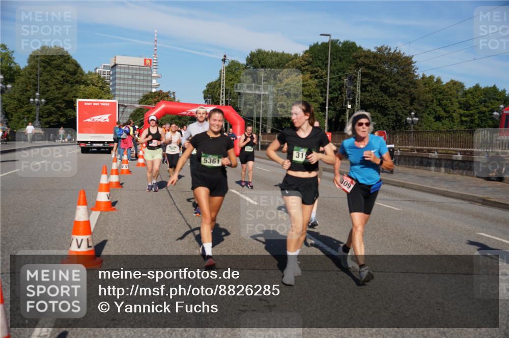 07.09.2025 - BARMER Alsterlauf Yannick Fuchs http://msf.ph/oto/8826285 07.09.2025 10:03:28 Laufen 5361, 31, 309 meine-sportfotos.de