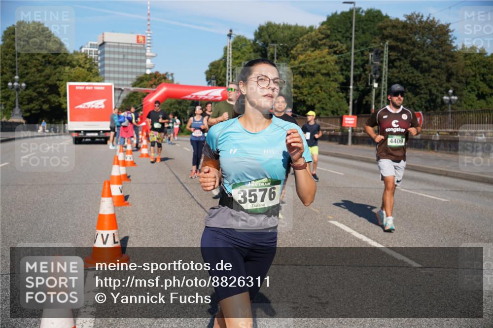 07.09.2025 - BARMER Alsterlauf Yannick Fuchs http://msf.ph/oto/8826311 07.09.2025 10:03:42 Laufen 340, 4409, 36, 3576 meine-sportfotos.de