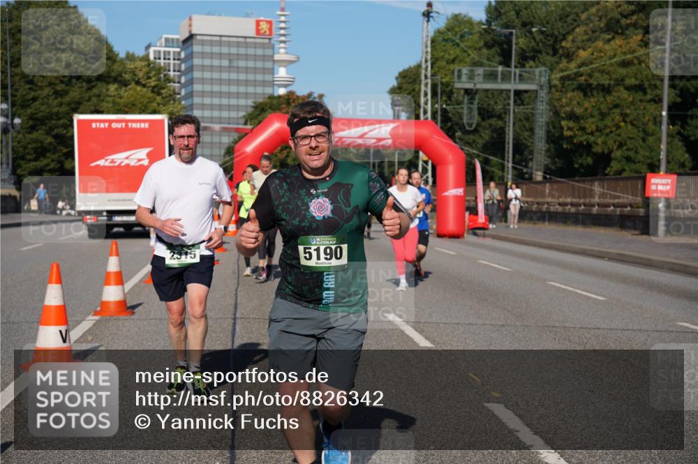 07.09.2025 - BARMER Alsterlauf Yannick Fuchs http://msf.ph/oto/8826342 07.09.2025 10:03:53 Laufen 2315, 36, 5190 meine-sportfotos.de