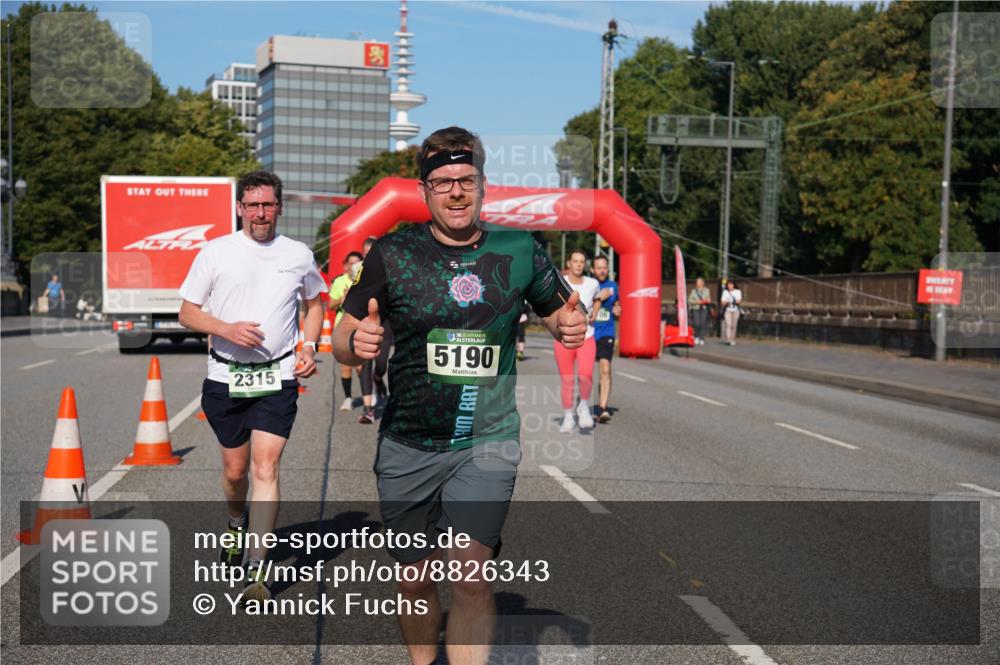 07.09.2025 - BARMER Alsterlauf Yannick Fuchs http://msf.ph/oto/8826343 07.09.2025 10:03:53 Laufen 2315, 36, 5190 meine-sportfotos.de