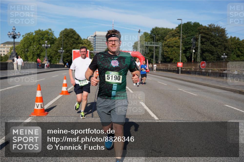 07.09.2025 - BARMER Alsterlauf Yannick Fuchs http://msf.ph/oto/8826346 07.09.2025 10:03:54 Laufen 2315, 5190 meine-sportfotos.de