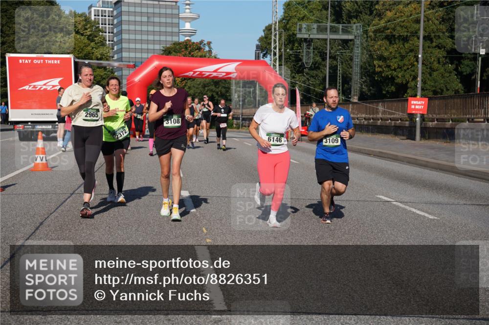 07.09.2025 - BARMER Alsterlauf Yannick Fuchs http://msf.ph/oto/8826351 07.09.2025 10:03:56 Laufen 2965, 2372, 3108, 2782, 6146, 3109 meine-sportfotos.de