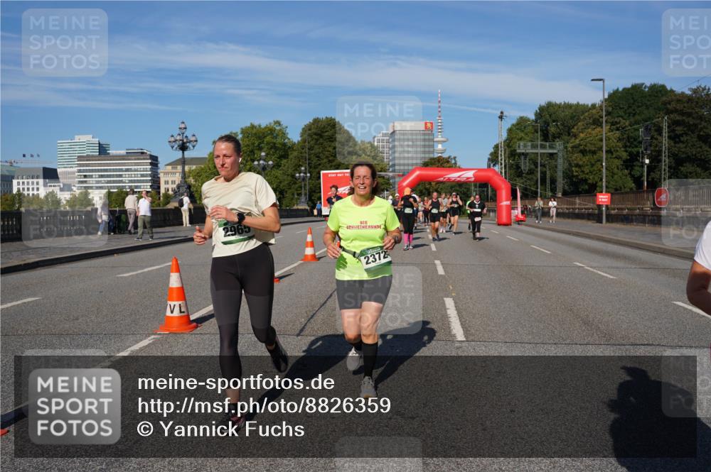 07.09.2025 - BARMER Alsterlauf Yannick Fuchs http://msf.ph/oto/8826359 07.09.2025 10:03:59 Laufen 2965, 2372 meine-sportfotos.de