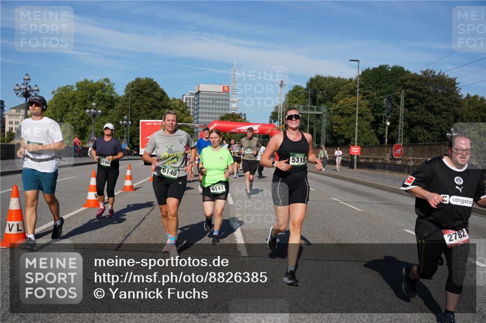 07.09.2025 - BARMER Alsterlauf Yannick Fuchs http://msf.ph/oto/8826385 07.09.2025 10:04:07 Laufen 6140, 3740, 6141, 5315, 2782 meine-sportfotos.de